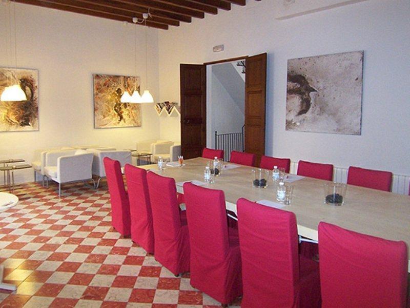 Petit - Turismo De Interior 3*