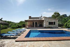 Cami De Can Lloberines Holiday House