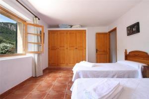 Cami De Can Lloberines Holiday House Hotel *