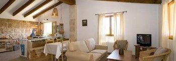 Country house Carro *