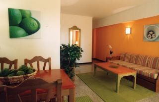 Niu D'aus Apartahotel 3*