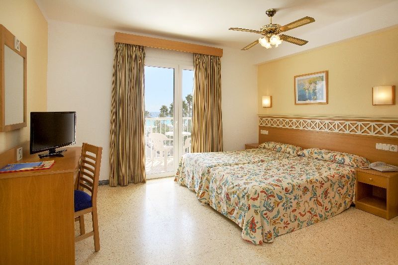 Universal Bikini 3* Cala Millor (Mallorca)
