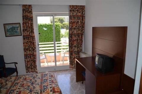Venecia Paguera Hotel 3*