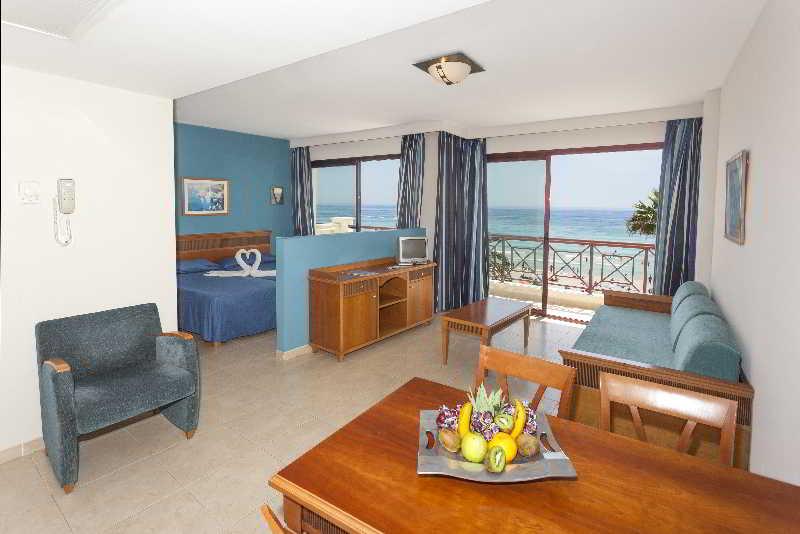Hotel Universal Bikini Cala Millor (Mallorca)