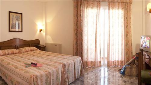 Ilusion Calma & Hotel