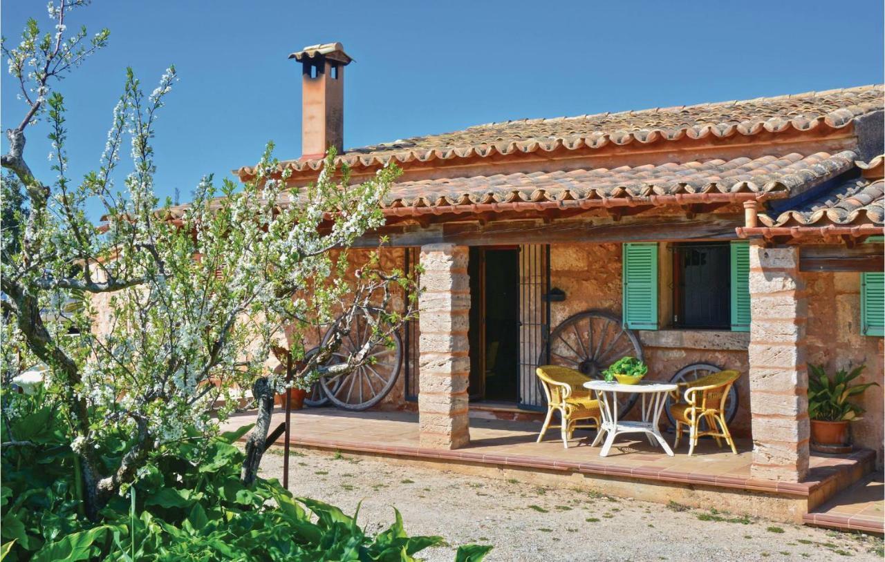 Сasa de vacaciones In With Kitchen