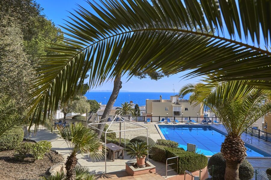 Mll Blue Bay Hotel 3*
