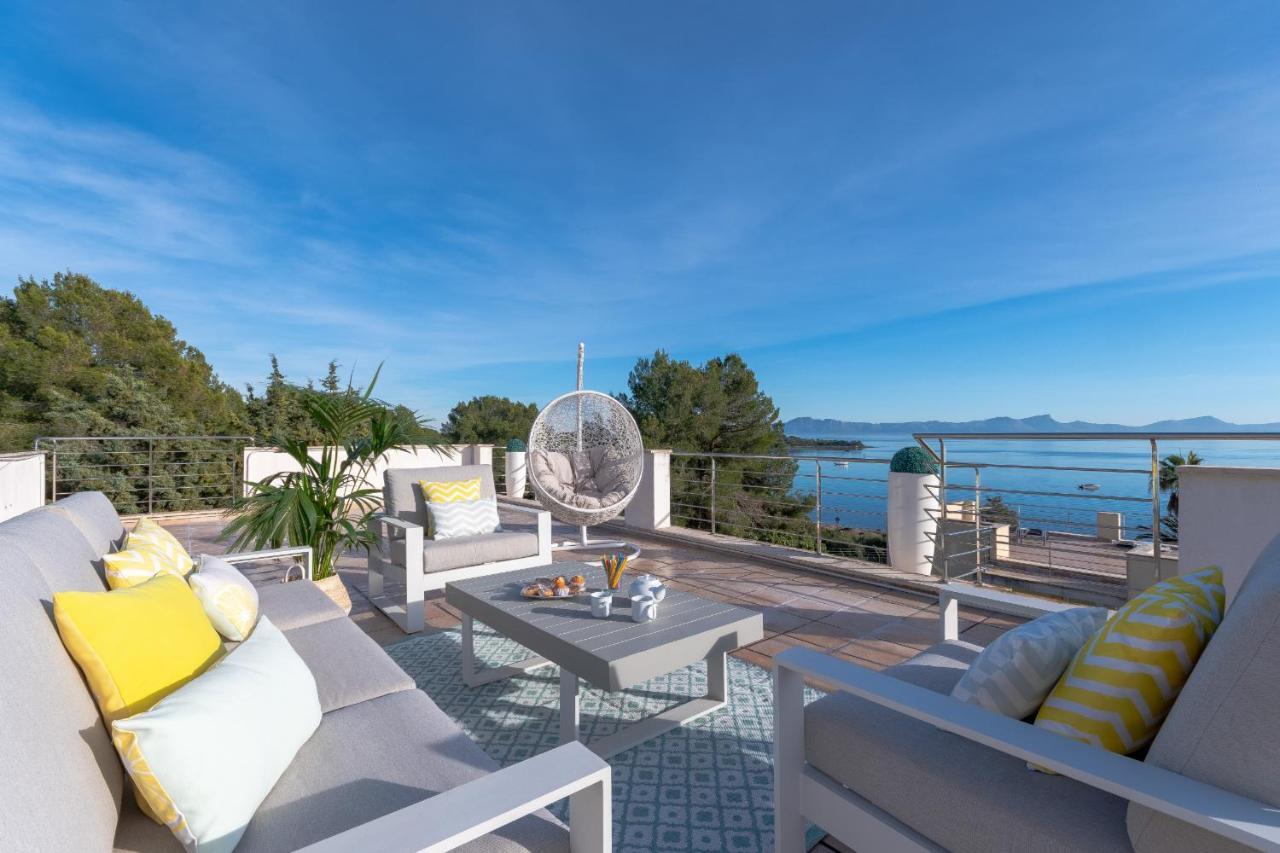 Lighthouse Villa *