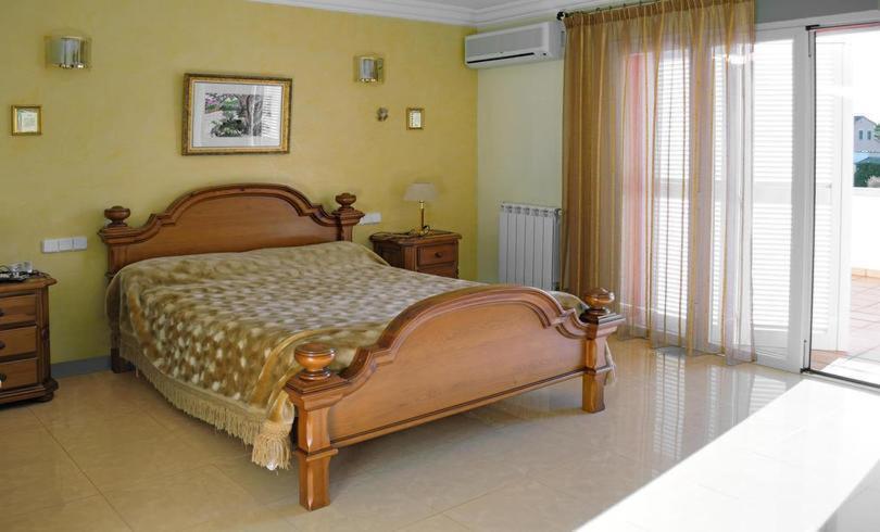 Velo Villa *