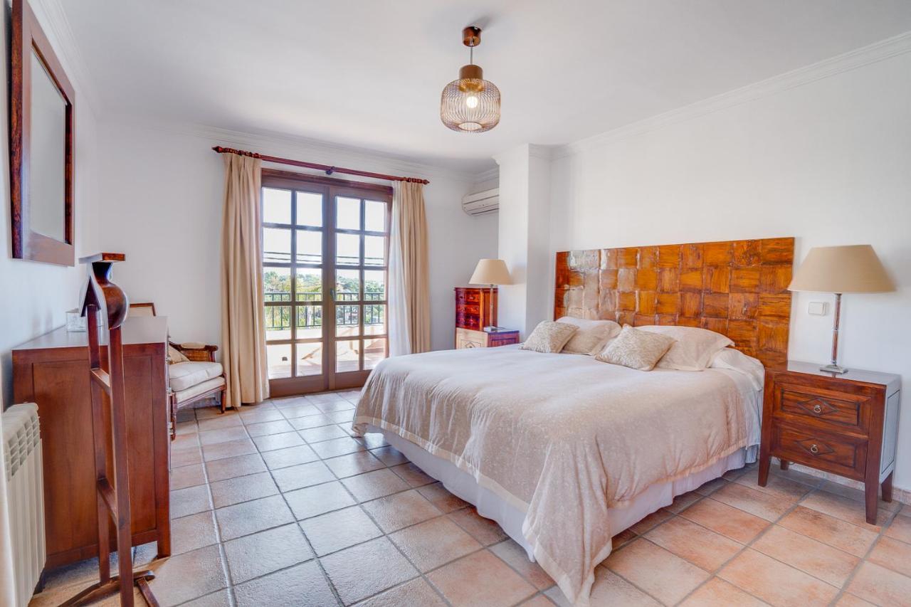 Portals Nous By Priority * Portals Nous (Mallorca)