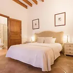 Petit Hotel Alaro