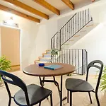 Embat - Hostel