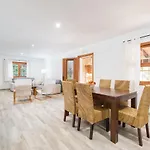 Villa Can Pau, Pool And Garden Close To The Beach