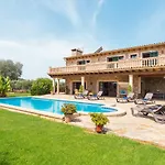 Villa lagoon