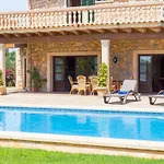 Villa lagoon