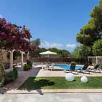 Villa Rosales