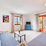 Apartamentos Karin 2ºd