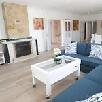 Villa Mimoses