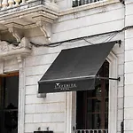 L\'Avenida