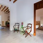 Yourhouse Can Jordi, Air Conditioned Holiday House With Private Pool