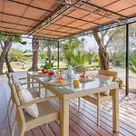 Marilen - Finca With Large Garden & Pool