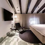 Concepcio by Nobis