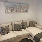 Edificio duplex Can Roses