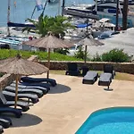 Apartment Marina Calador Harbourview Air Condition Pool Garden Porto Cari Sehr Ruhige Lage