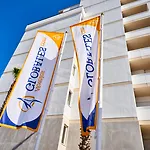 Globales Cala Viñas Adults Only 16+