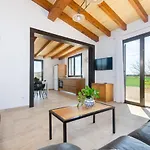 Yourhouse Cas Padri