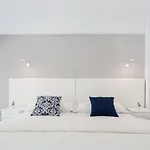 Inner Kompas Studios - Adults Only