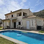 Villa Nelly