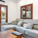 Beautiful Mallorca Villa 3 Bedrooms Villa Townhouse Memories Walking Distance To Town Square Private Pool Consell