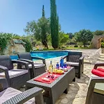 Beautiful Pollensa Villa 4 Bedrooms Villa Bennassar Mountainside Views Short Drive To Town Beach