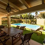 Casa Pinsa - Grosszuegiges Mediterran-Stilvolles Ferienhaus Mit Eigenem Pool In Puig De Ros