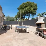 Villa Hilary