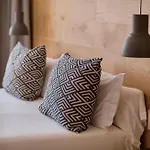 Las Gaviotas Suites Hotel&Spa
