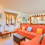 Villa Victoria Musical By Villa Plus