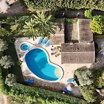 Charming Villa In Area Of Pollensa By Renthousing
