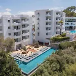Ferrera Beach y Ferrera Suites anexo