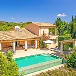 Villa Mares