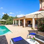 Villa Mares