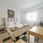 Ca Sa Padrina D\'Arta-Turiso De Interior