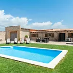 Villa Llavorina
