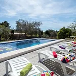 Country House Samantha & Pool Near Santa Maria