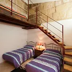 Casa Aina, 15