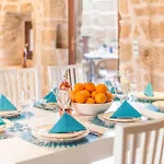 Sa Pedra Boutique House
