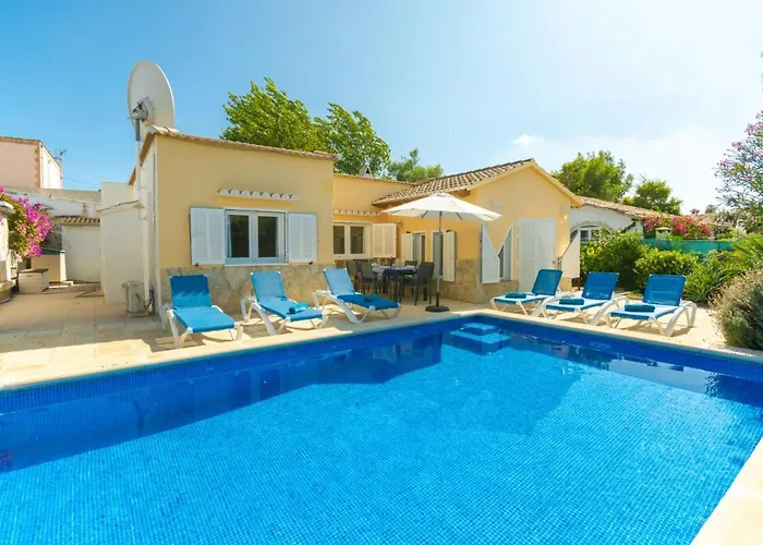 Villa Lilly By Interhome
