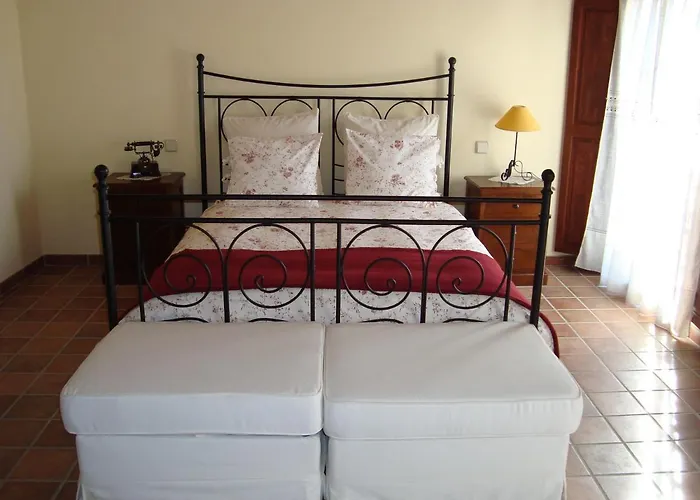 Villa Maria, bonita casa con jardín y piscina privada en Andratx