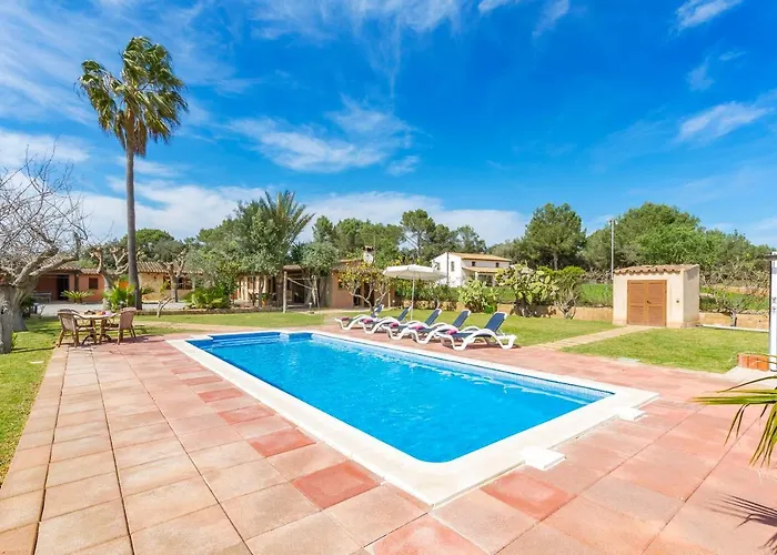 Marilen - Finca With Large Garden & Pool